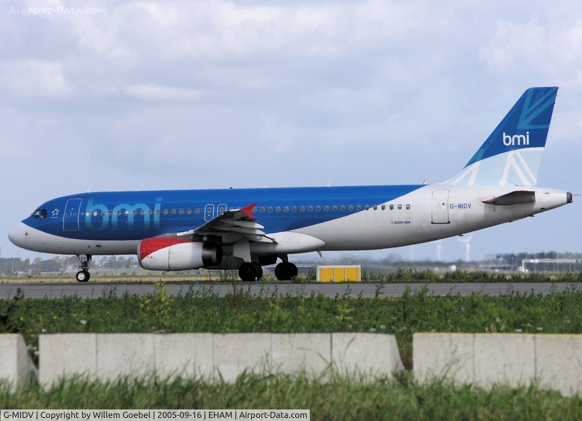 G-MIDV, 2000 Airbus A320-232 C/N 1383, Taxi to runway L36 of Amsterdam Airport