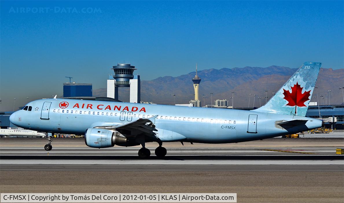 C-FMSX, 1992 Airbus A320-211 C/N 378, C-FMSX Air Canada 1992 Airbus A320-211 C/N 378

- Las Vegas - McCarran International (LAS / KLAS)
USA - Nevada, January 5, 2012
Photo: Tomás Del Coro