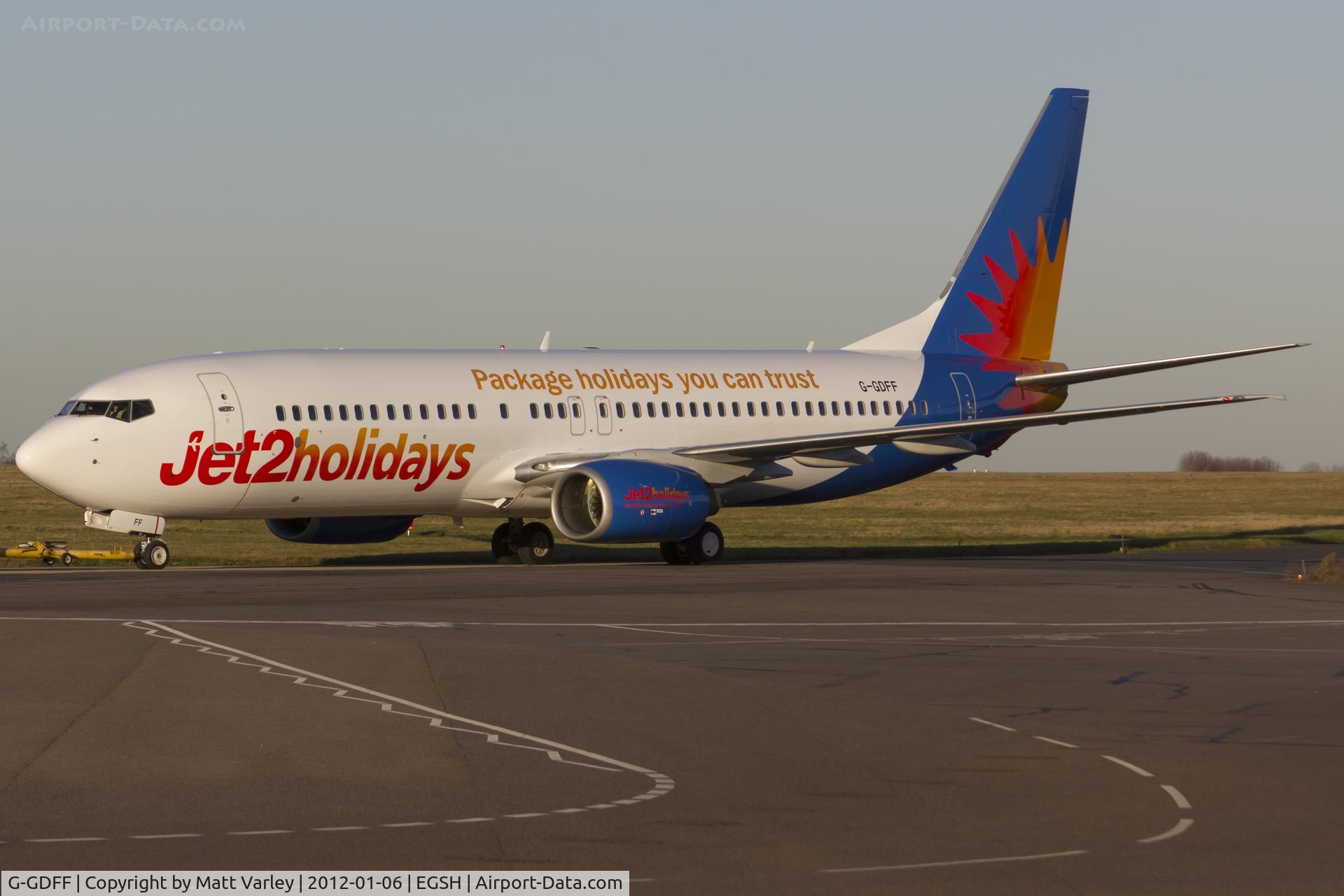 G-GDFF, 1999 Boeing 737-85P C/N 28385, Fresh out of spray in Jet2 Holidays C/S.