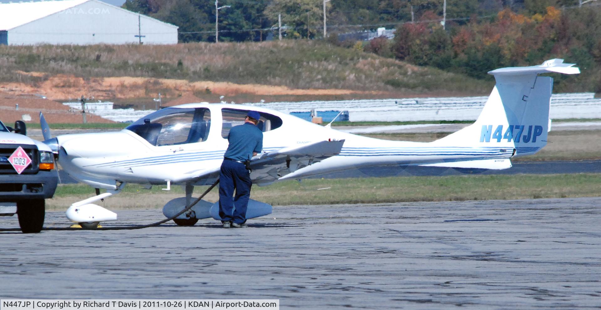 N447JP, 2004 Diamond DA-40 Diamond Star C/N 40.347, 2004 Diamond DA40 Star in Danville Va.