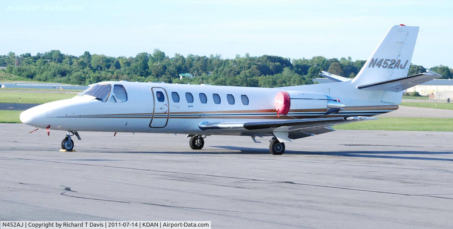 N452AJ, 1998 Cessna 560 Citation V C/N 560-0494, 1998 Cessna 560 in Danville Va.