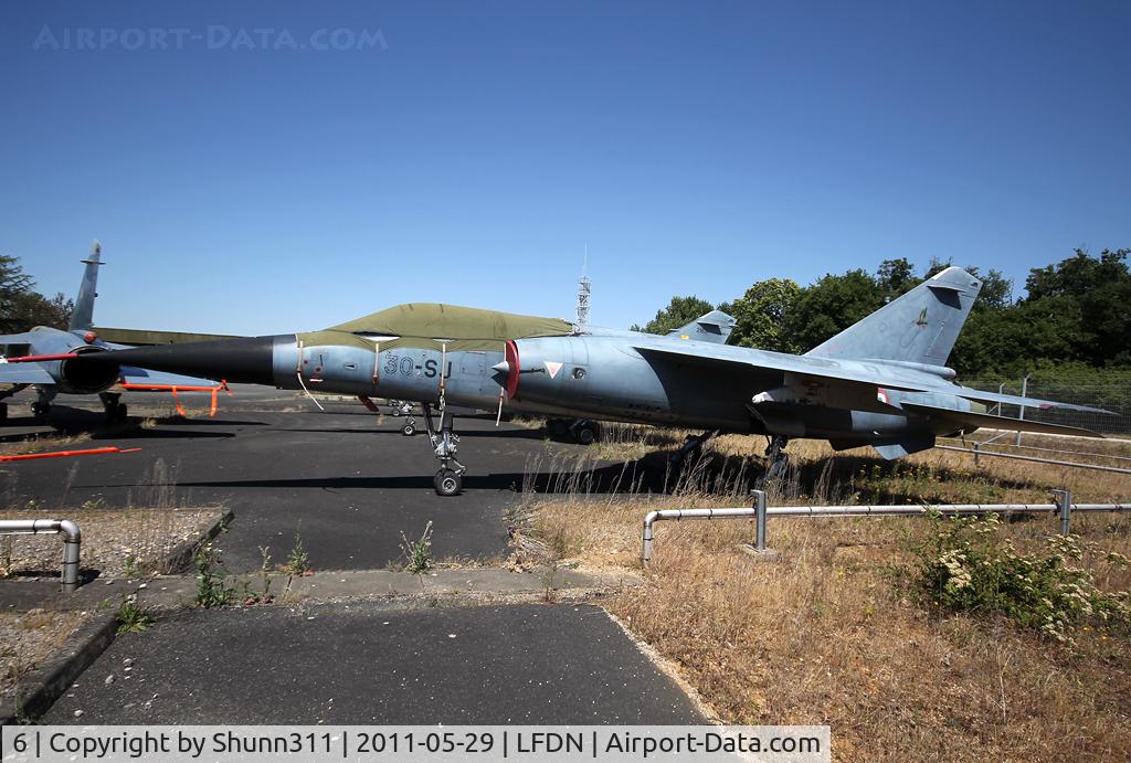 6, Dassault Mirage F.1C C/N 6, Stored at Rochefort AFB and seen during an Open Day...