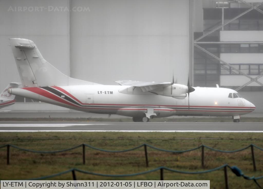 LY-ETM, 1987 ATR 42-300 C/N 067, Taxiing to the General Aviation area...