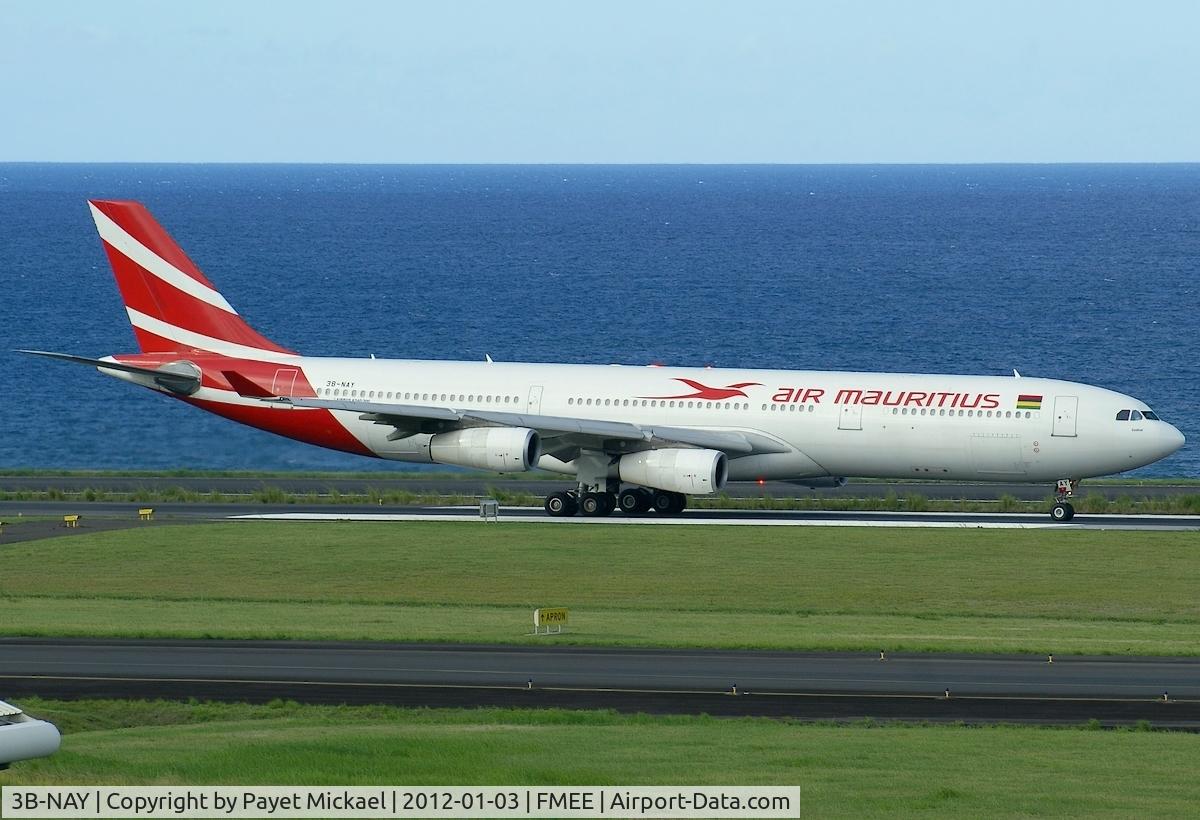 3B-NAY, 1996 Airbus A340-313 C/N 152, Landing rwy 14