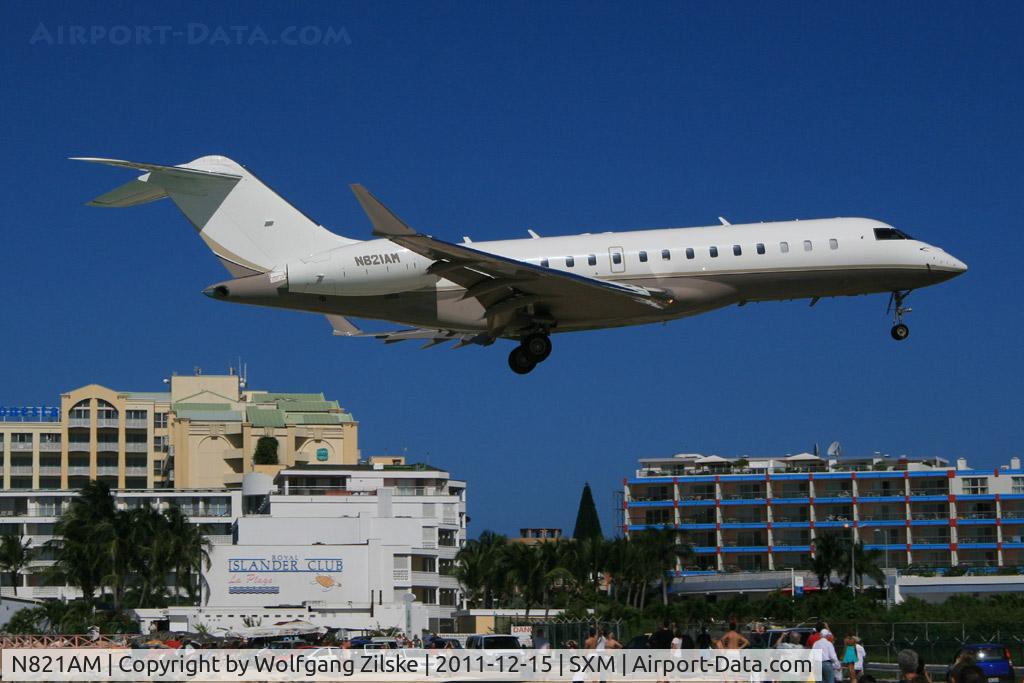 N821AM, 2005 Bombardier BD-700-1A10 Global Express C/N 9183, visitor