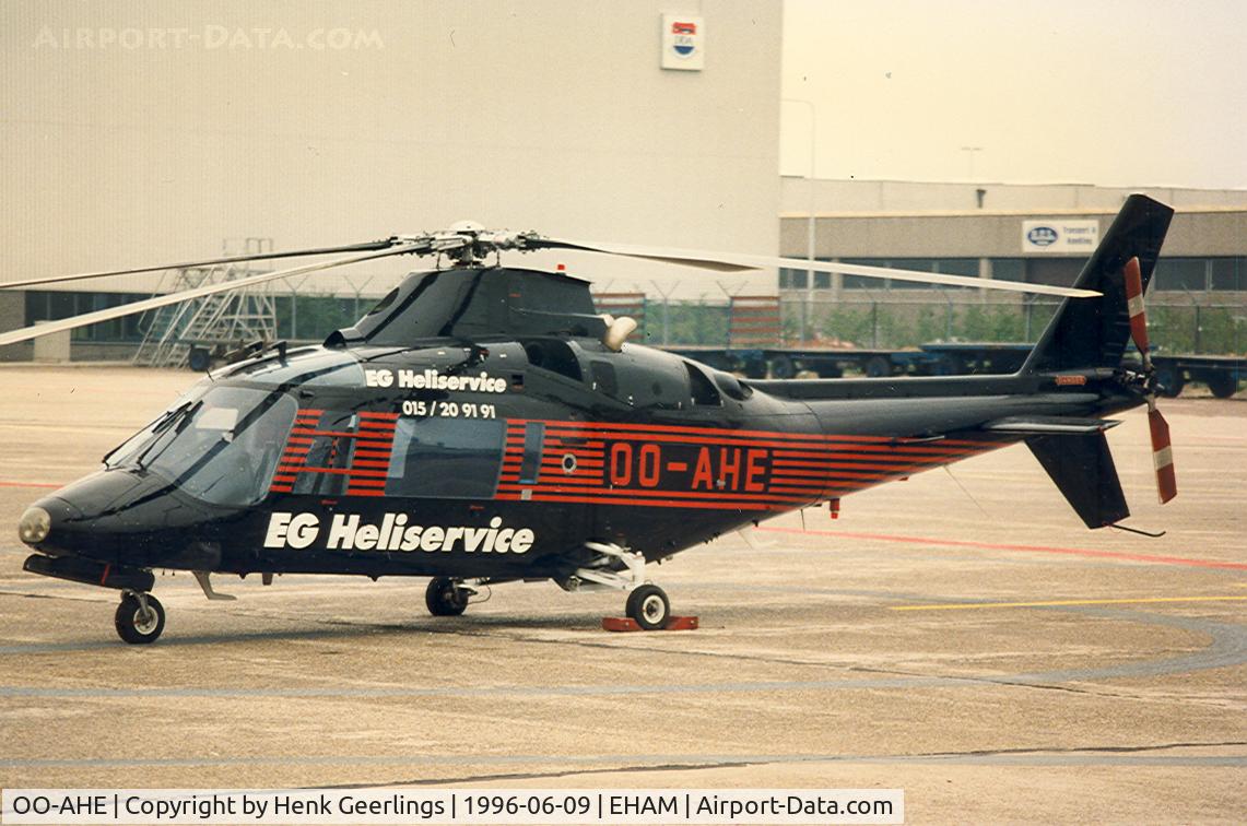OO-AHE, 1985 Agusta A-109A-2 C/N 7325, EG Heliservice