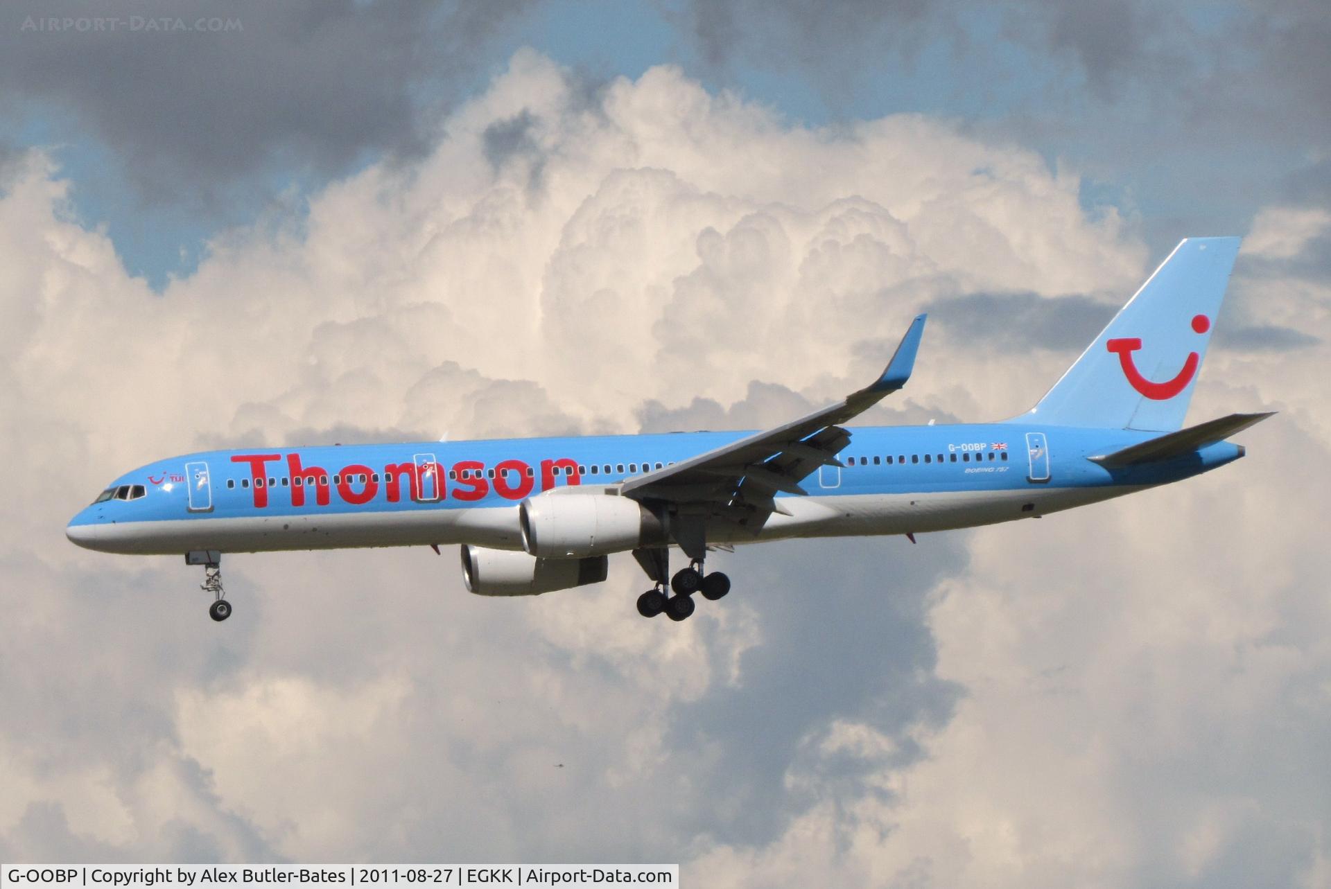G-OOBP, 2000 Boeing 757-2G5 C/N 30394, 