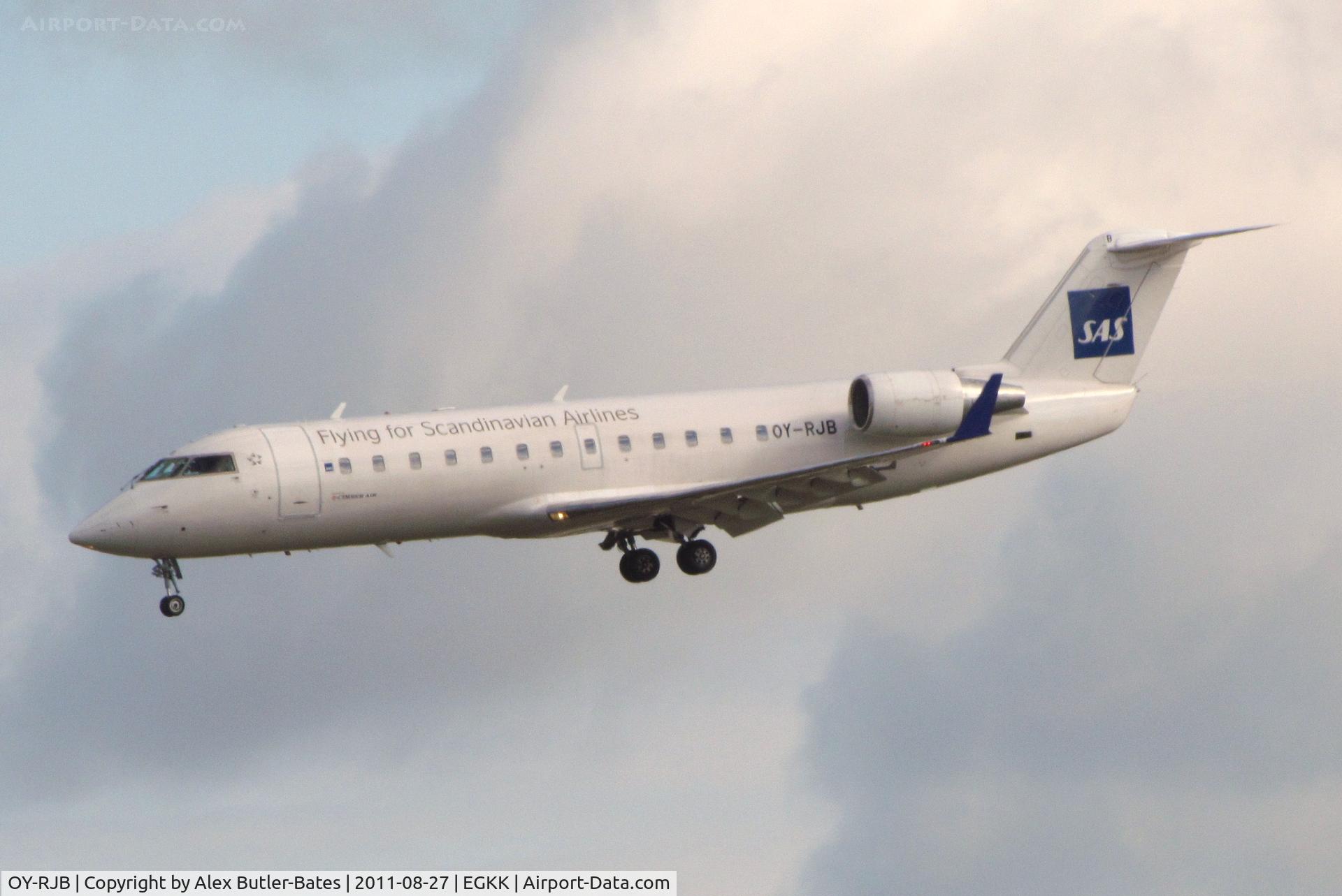 OY-RJB, 2000 Canadair CRJ-200LR (CL-600-2B19) C/N 7419, 