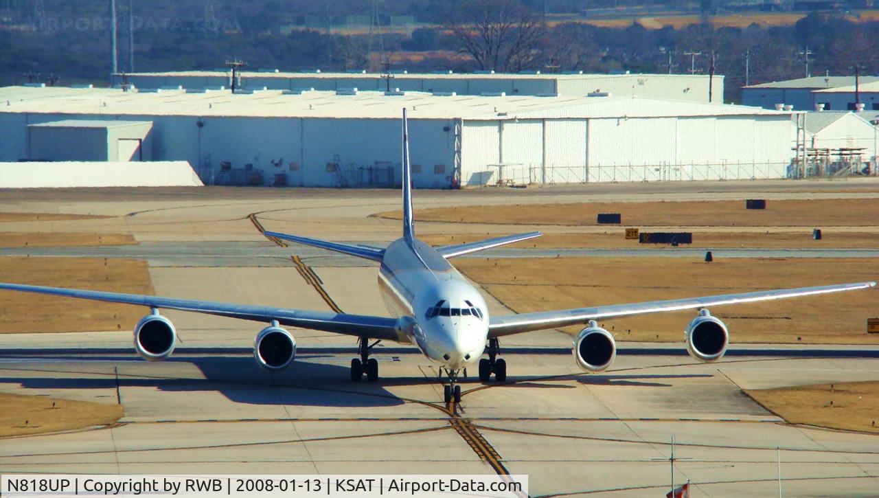 N818UP, 1970 Douglas DC-8-73F C/N 46108, Crossing 12R