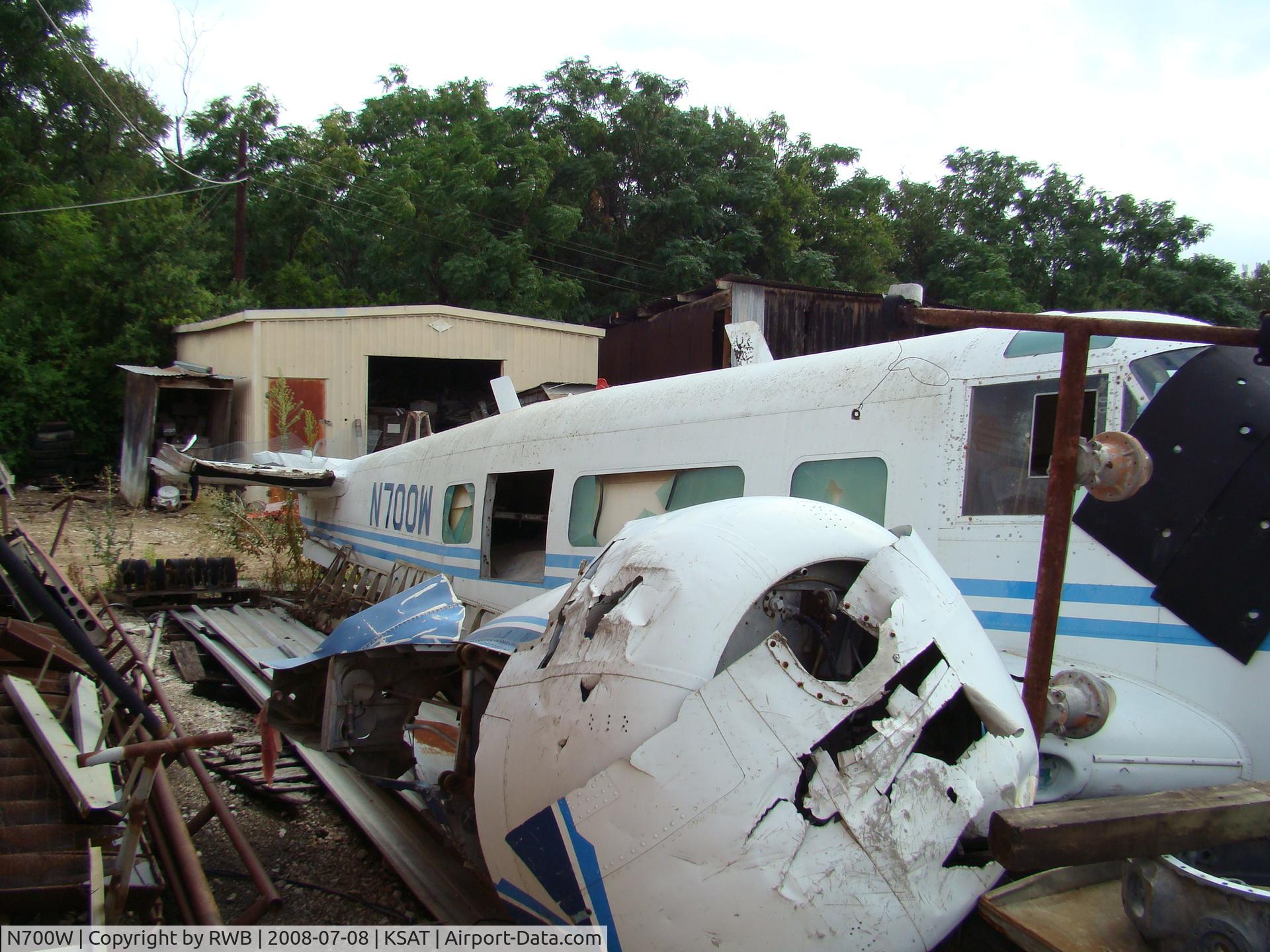 N700W, 1955 Beech E18S C/N BA-54, Remains left at Tradewinds Aircraft supply