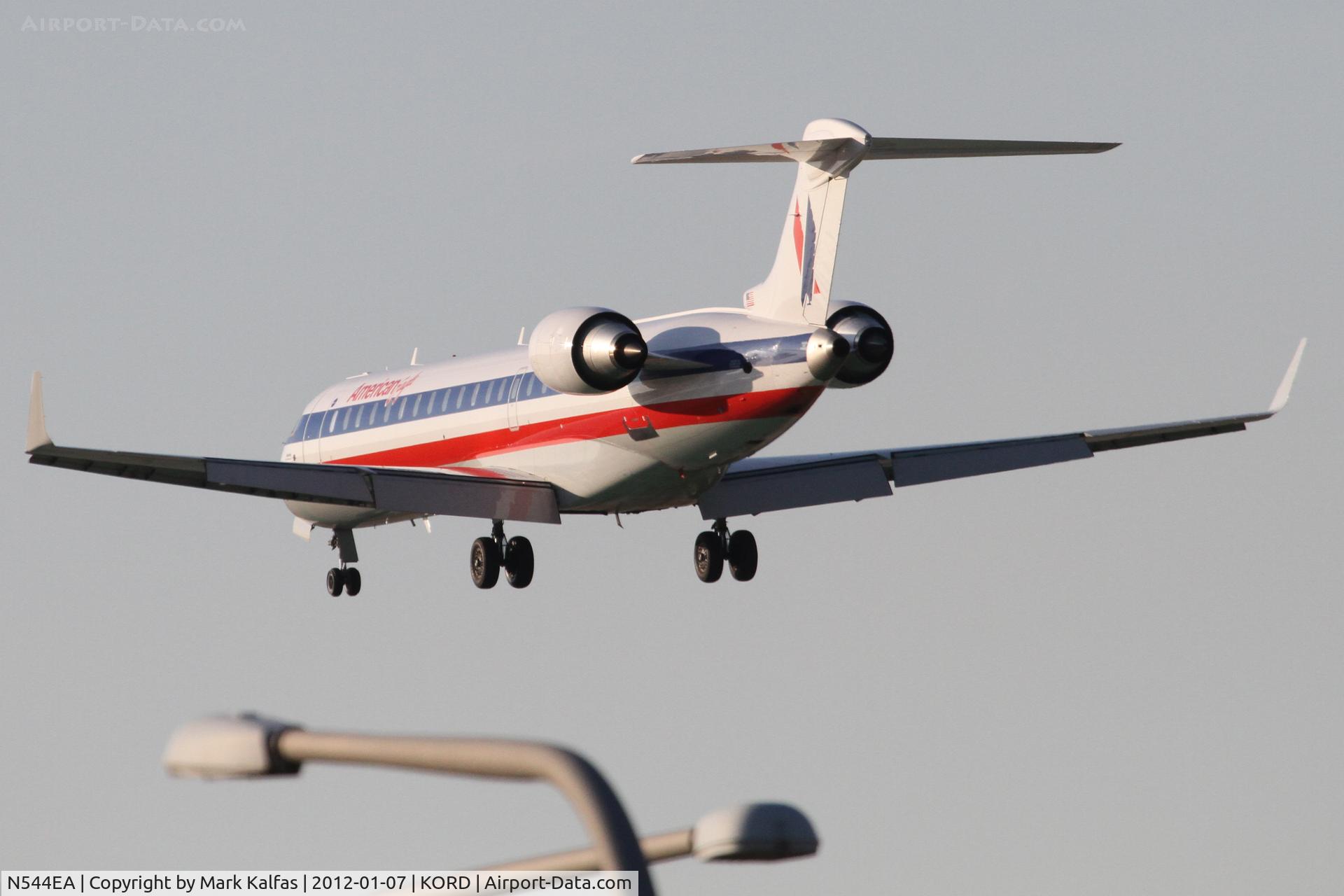 N544EA, Bombardier CRJ-702 (CL-600-2C10) Regional Jet C/N 10324, American Eagle Bombardier CL-600-2C10, EGF3601 arriving from KAUS, RWY 28 approach KORD.