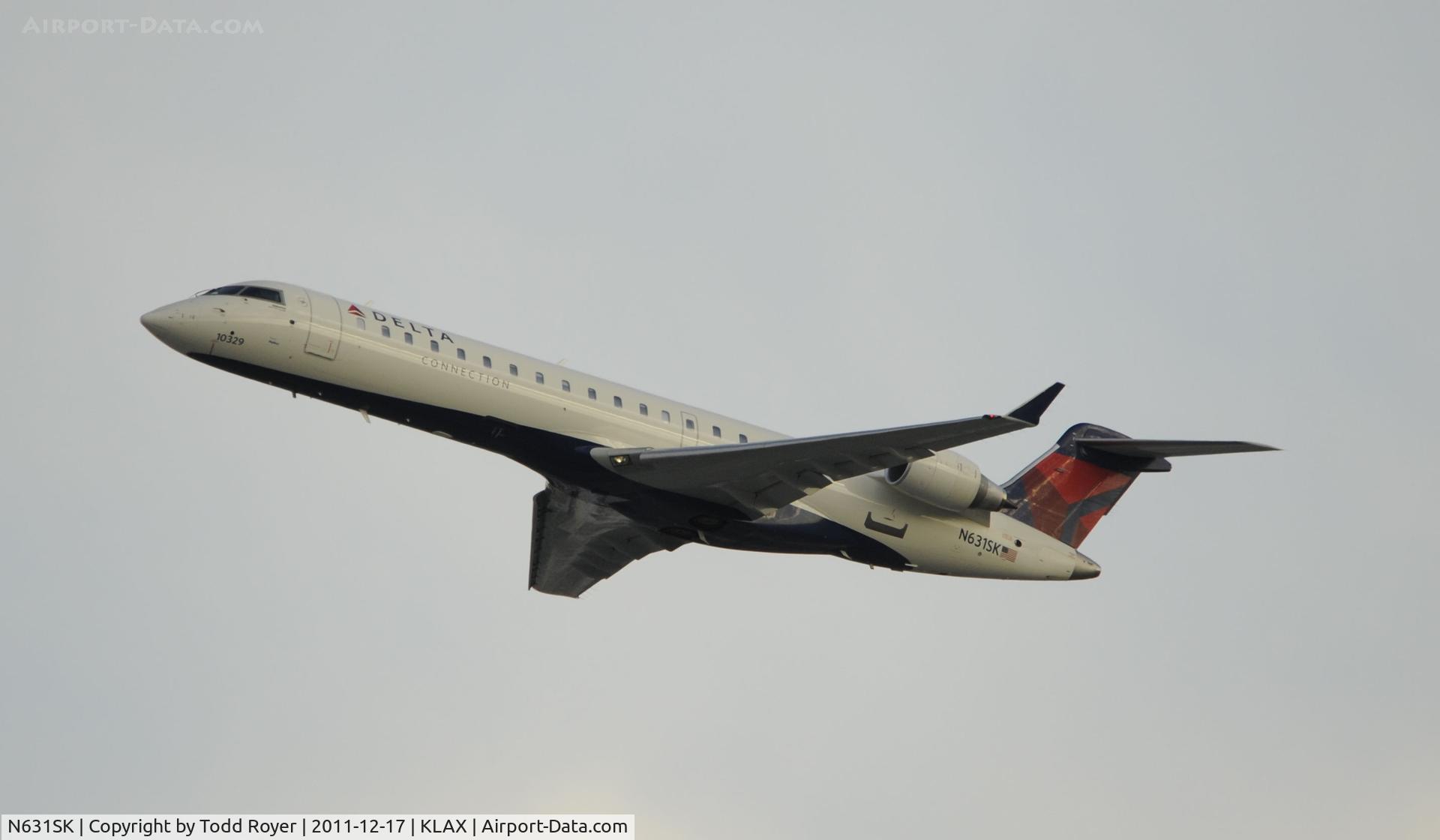N631SK, 2011 Bombardier CRJ-700 (CL-600-2C10) Regional Jet C/N 10329, Departing LAX