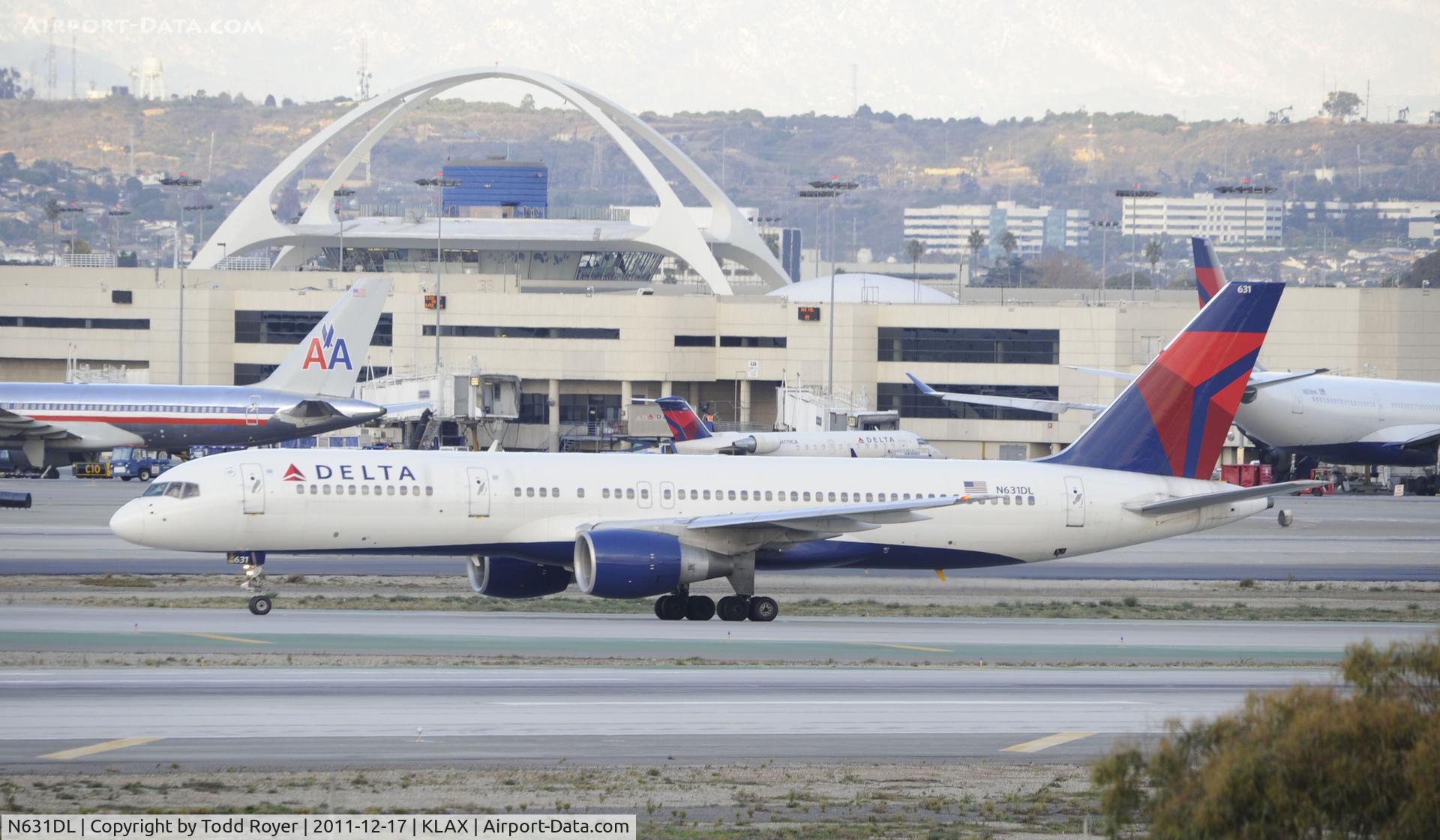 N631DL, 1987 Boeing 757-232 C/N 23612, Arriving at LAX