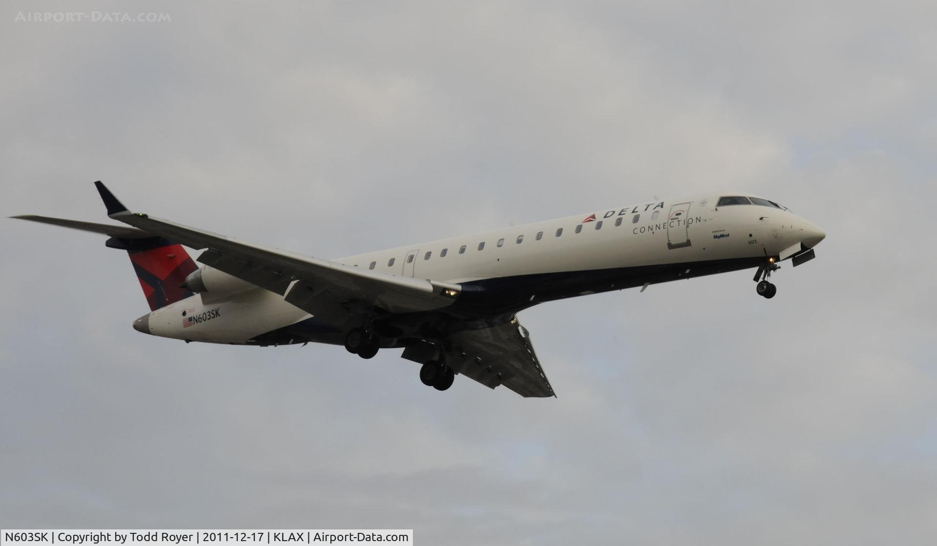 N603SK, 2006 Bombardier CRJ-702 (CL-600-2C10) Regional Jet C/N 10248, Arriving at LAX