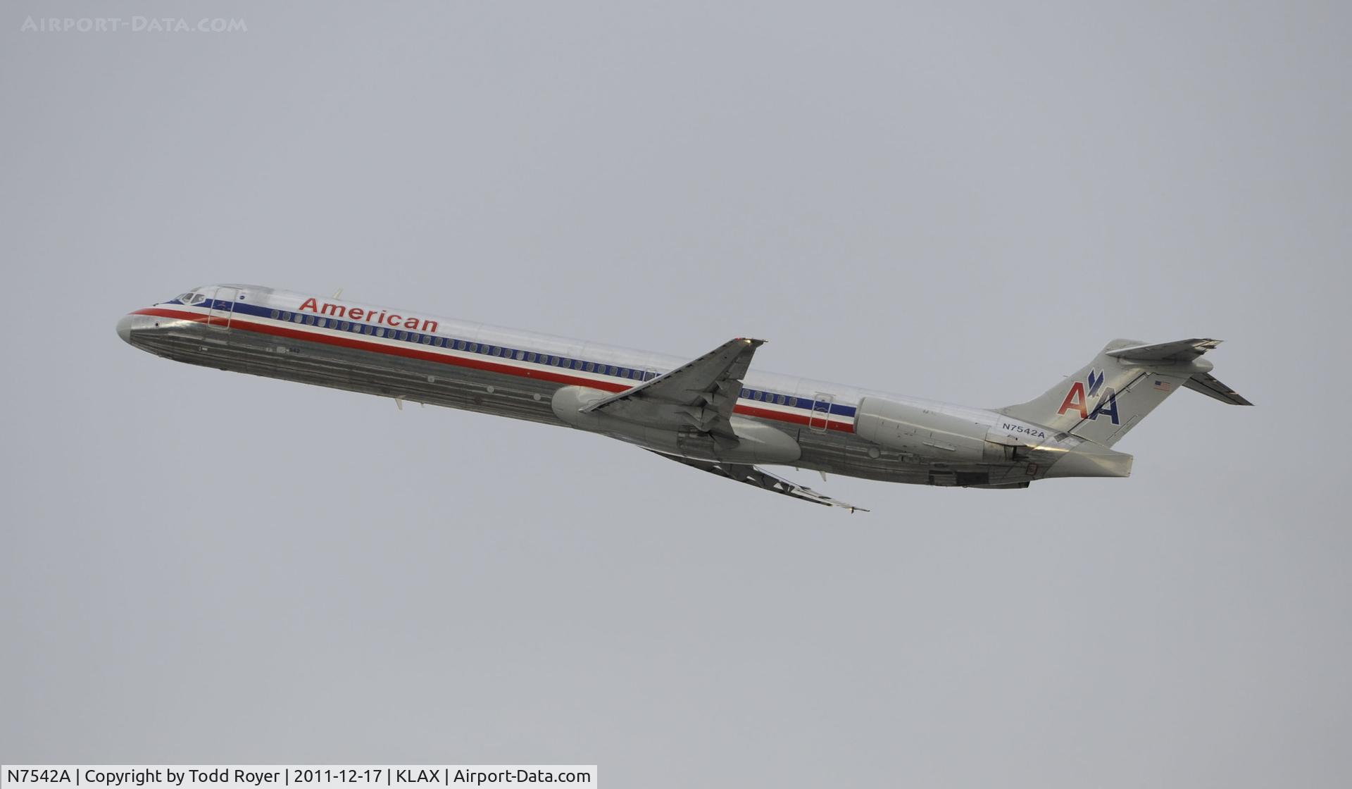 N7542A, 1990 McDonnell Douglas MD-82 (DC-9-82) C/N 49996, Departing LAX
