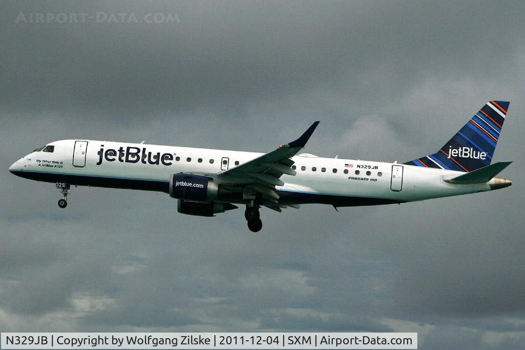 N329JB, Embraer ERJ-190-100 IGW 190AR C/N 19000433, visitor