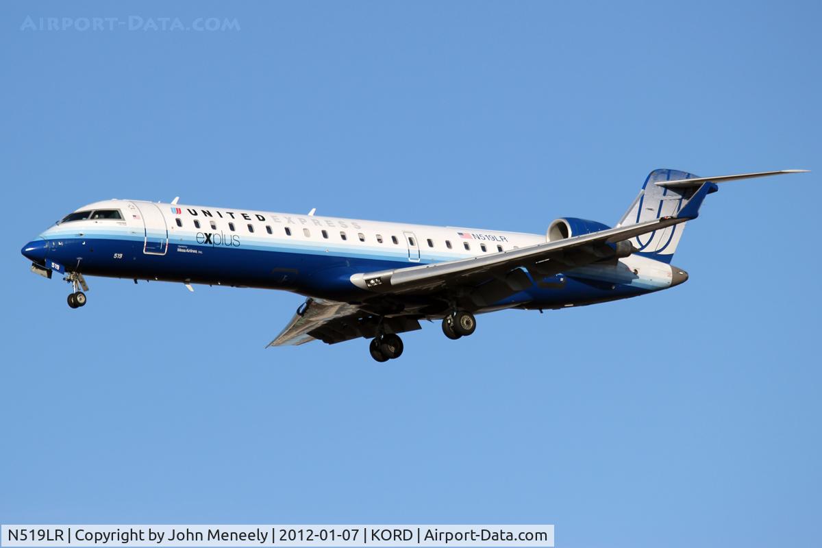 N519LR, 2006 Bombardier CRJ-700 (CL-600-2C10) Regional Jet C/N 10260, Short final for 28