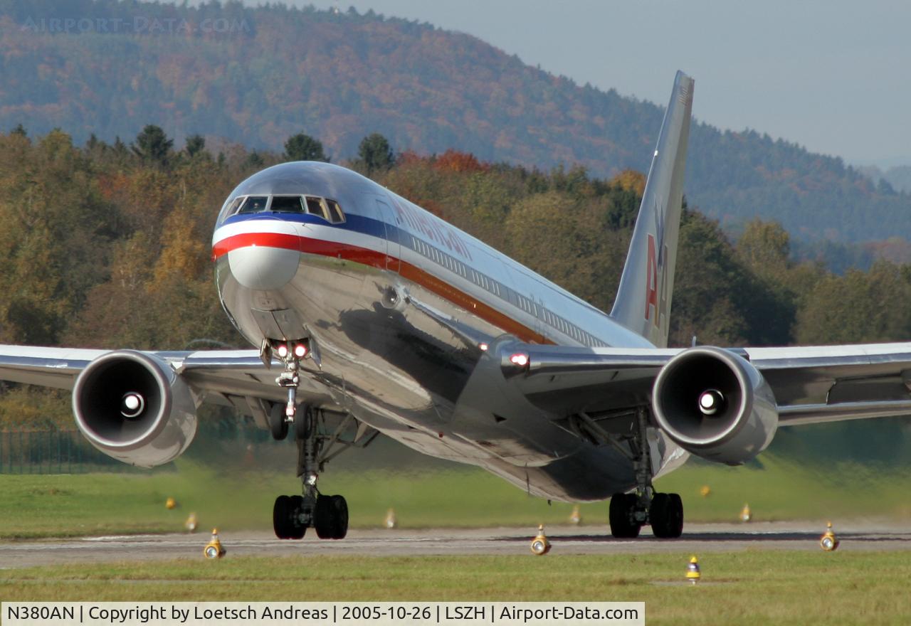 N380AN, 1993 Boeing 767-323 C/N 25449, American B767 take off