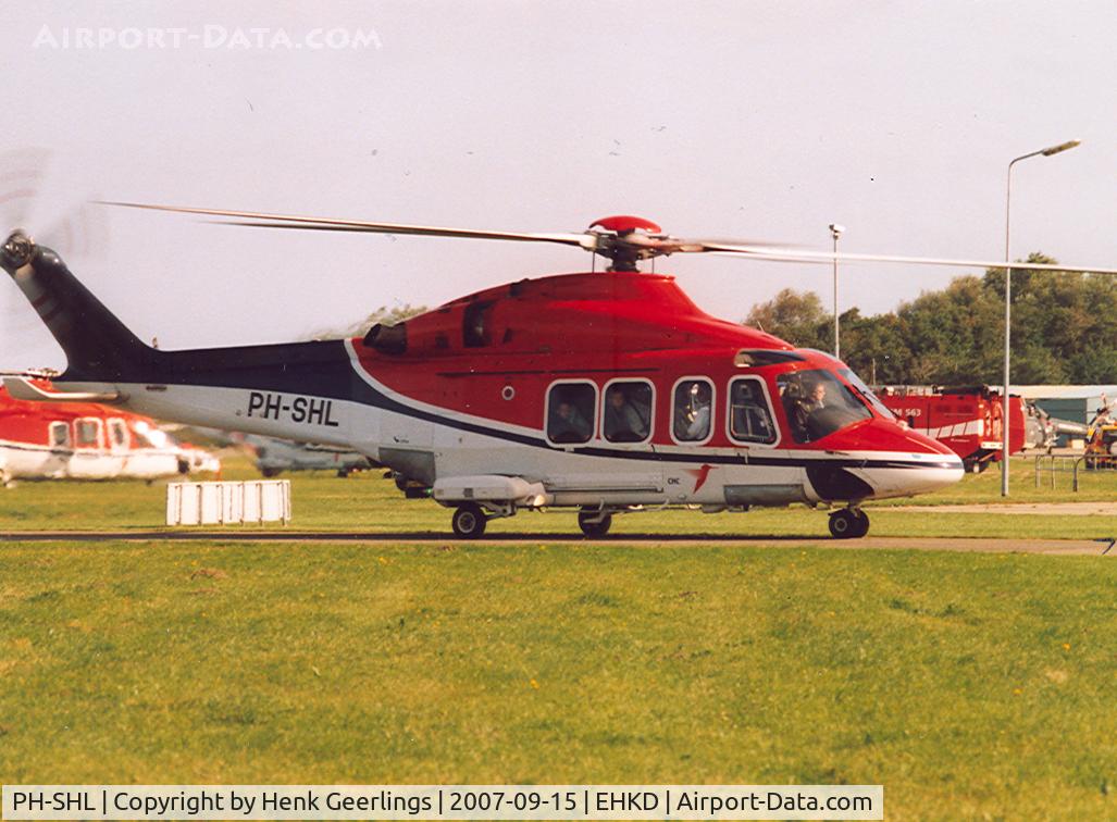 PH-SHL, 2006 Agusta AB-139 C/N 31041, CHC.

Open House Den Helder Airport
