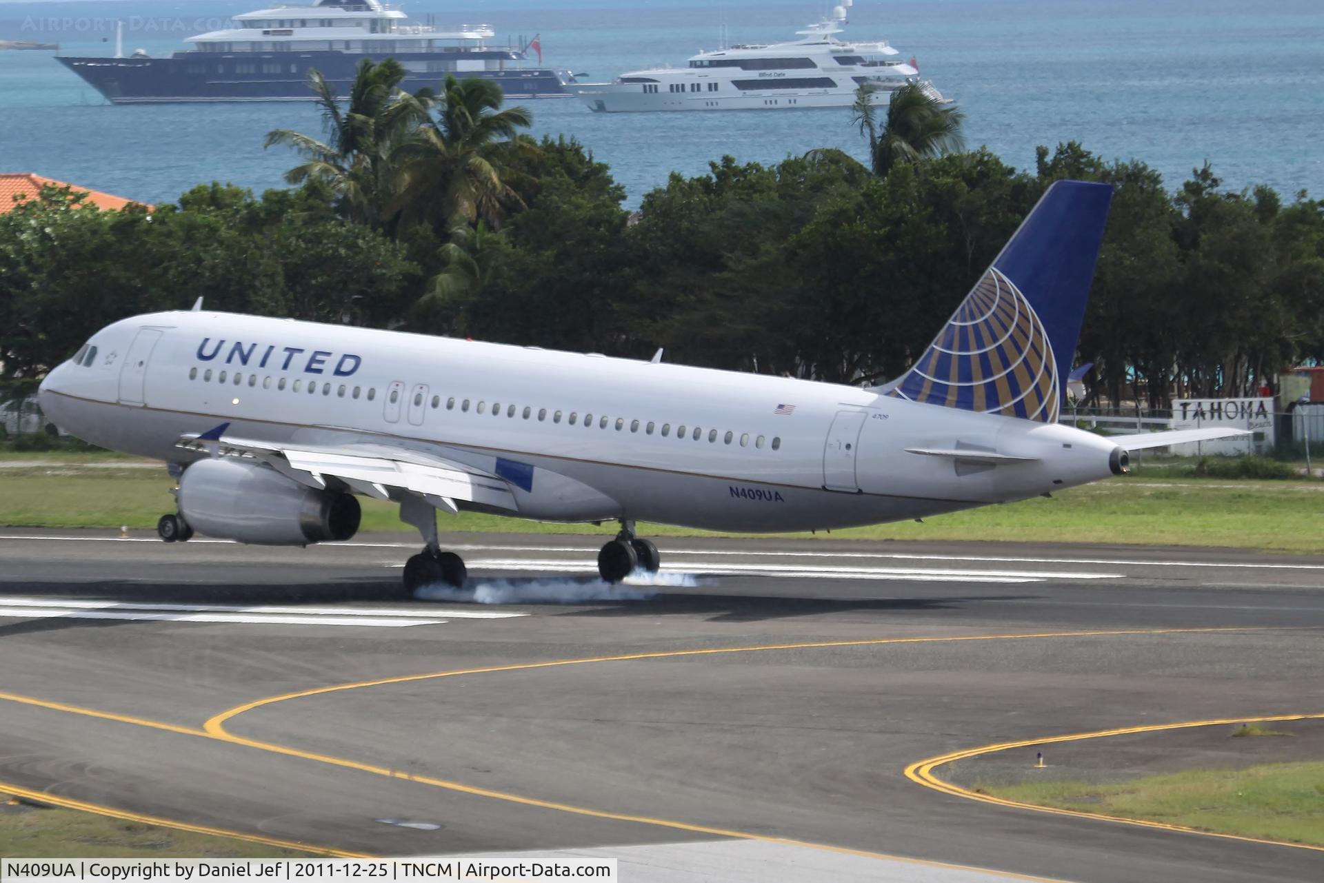 N409UA, 1994 Airbus A320-232 C/N 462, N409UA