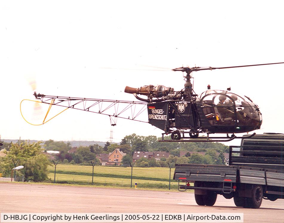 D-HBJG, 1969 Aerospatiale SA-318C Alouette II Astazou C/N 2107/716-A183, 50 years BGS- German Border Patrol. Landing on truck