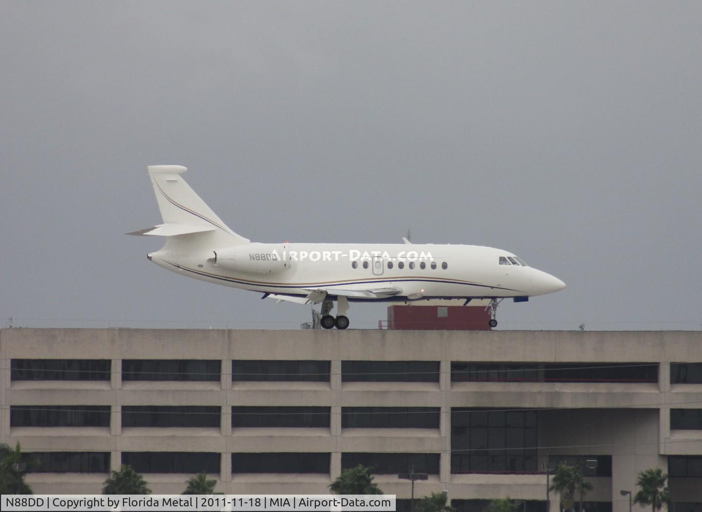 N88DD, 2002 Dassault Falcon 2000 C/N 204, Falcon 2000