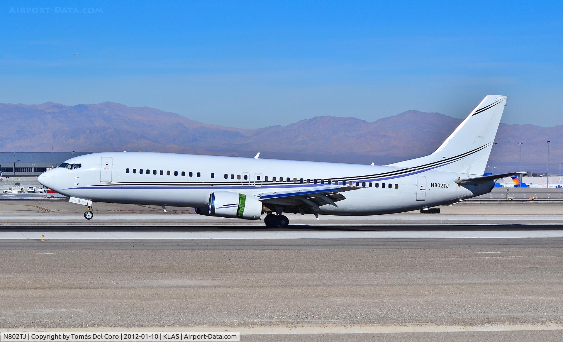 N802TJ, 1990 Boeing 737-4B7 C/N 24874, N802TJ Swift Air 1990 Boeing 737-4B7 (cn 24874/1936)

- Las Vegas - McCarran International (LAS / KLAS)
USA - Nevada, January 10, 2012
Photo: Tomás Del Coro
