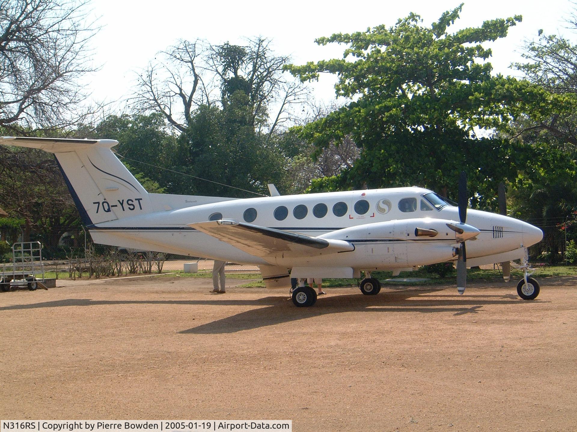 N316RS, 1987 Beech 300 C/N FA-139, N316RS / 7Q-YST when it was still based in Malawi, Africa