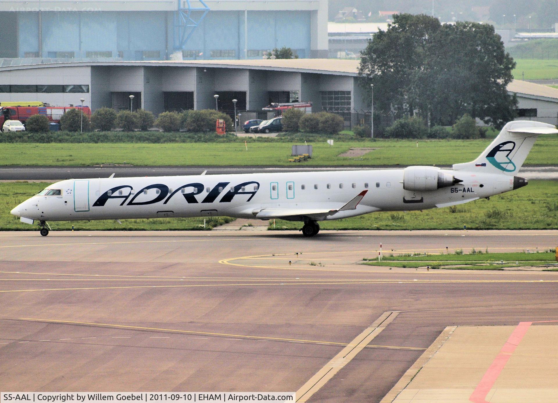 S5-AAL, 2007 Bombardier CRJ-900LR (CL-600-2D24) C/N 15129, Taxi to runway 24 of Schiphol Airport