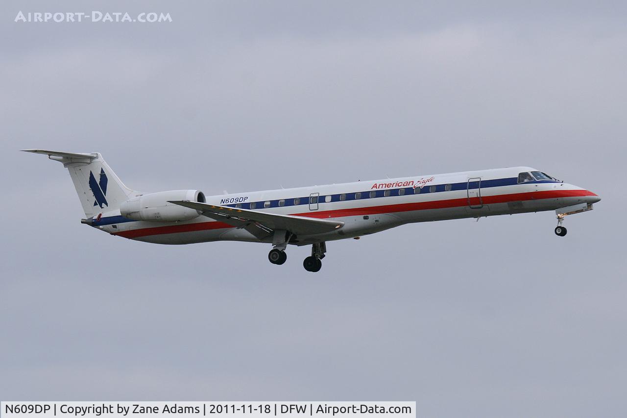 N609DP, 1998 Embraer ERJ-145LR (EMB-145LR) C/N 145069, American Eagle at DFW Airport