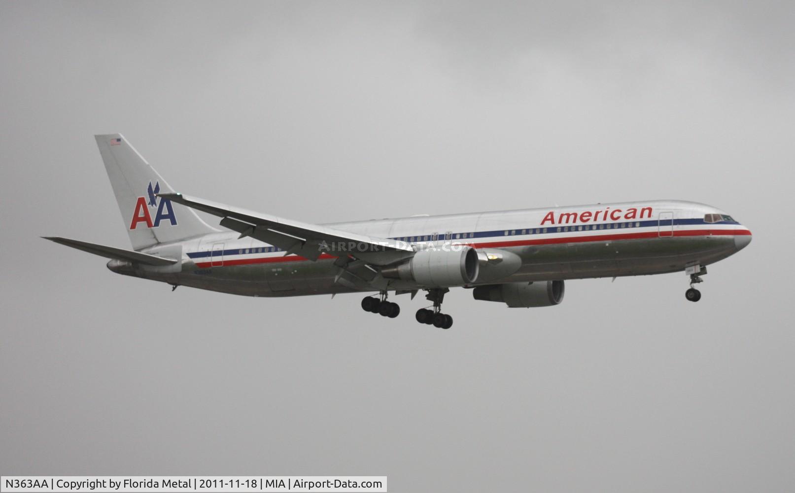 N363AA, 1988 Boeing 767-323 C/N 24044, American 767