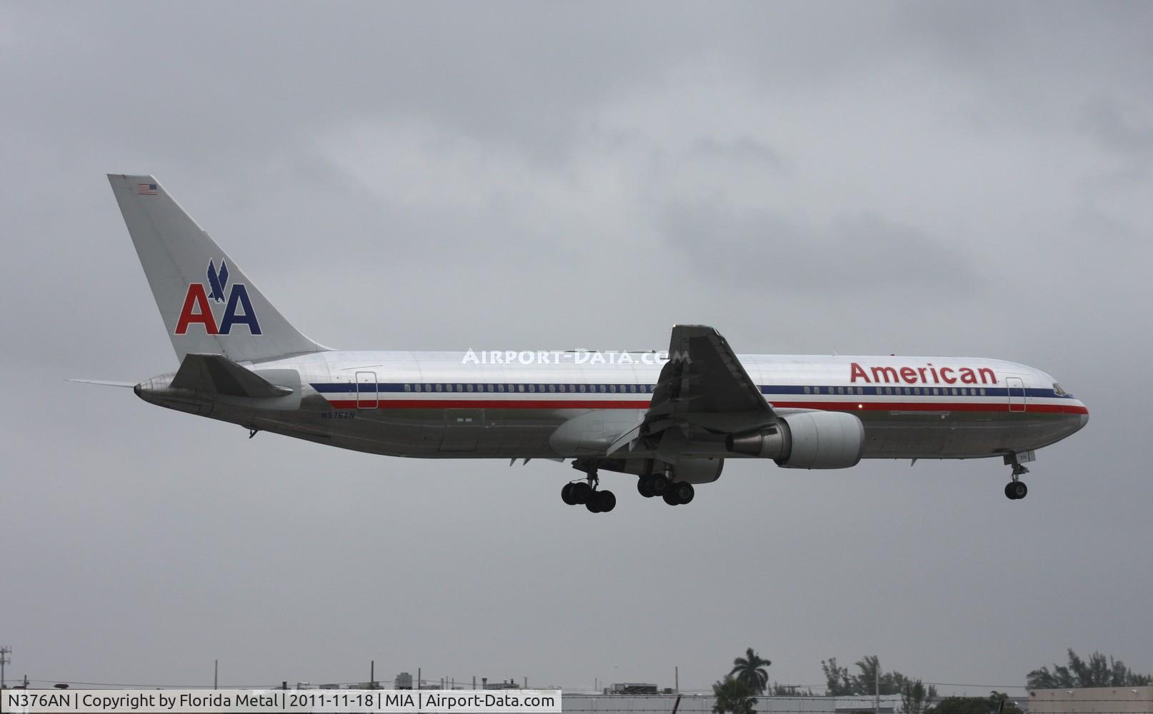 N376AN, 1992 Boeing 767-323 C/N 25445, American 767