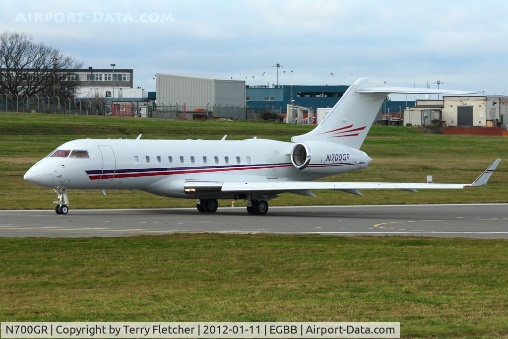 N700GR, Bombardier BD-700-1A11 Global 5000 C/N 9366, Bombardier BD-700-1A11, c/n: 9366 at Birmingham UK