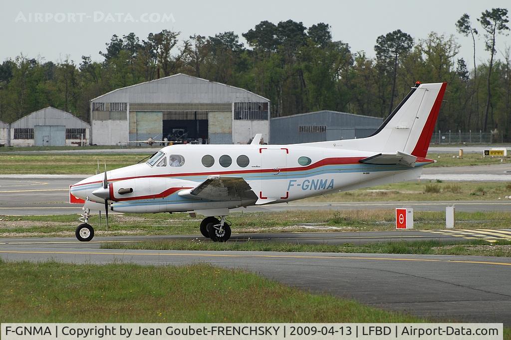 F-GNMA, Beech C90A King Air C/N LJ-1299, SAS Francisair