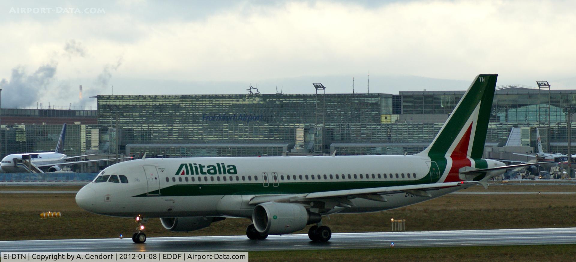 EI-DTN, 2009 Airbus A320-216 C/N 4143, Alitalia, taxiing for departure at Frankfurt Int´l (EDDF)