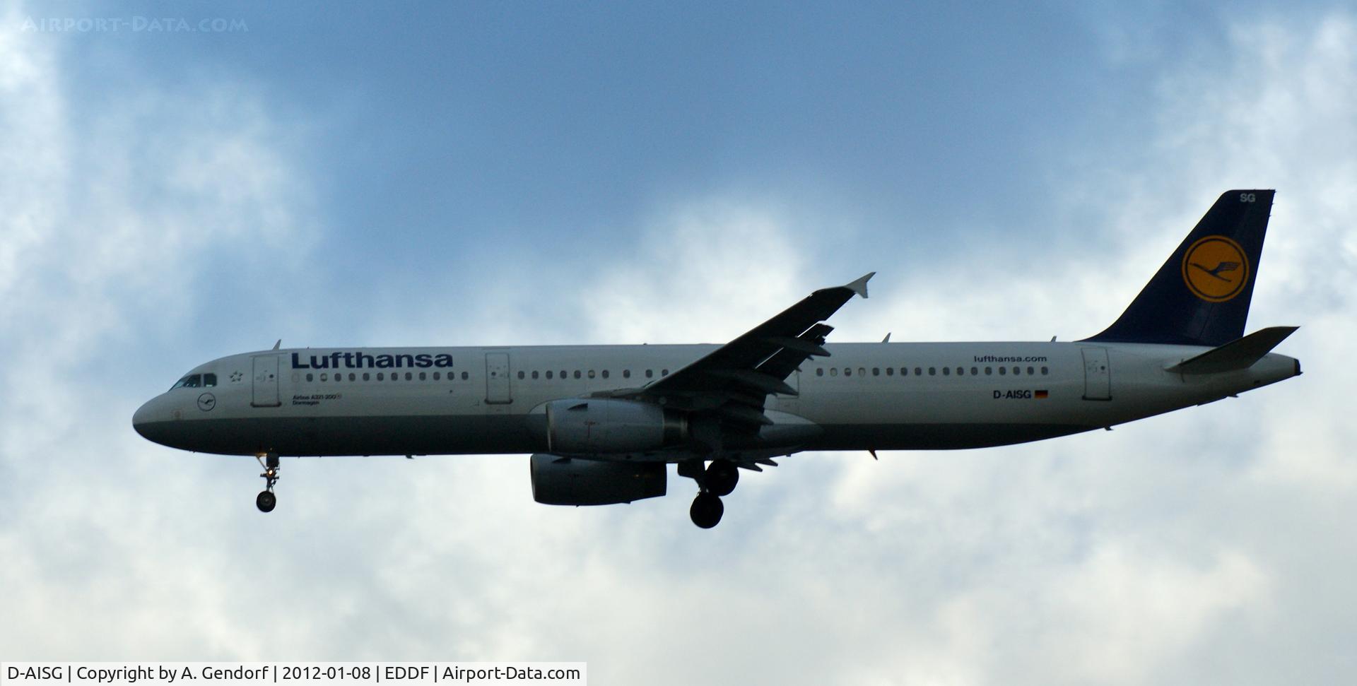 D-AISG, 2000 Airbus A321-231 C/N 1273, Lufthansa, on short finals runway 25L at Frankfurt Int´l (EDDF)