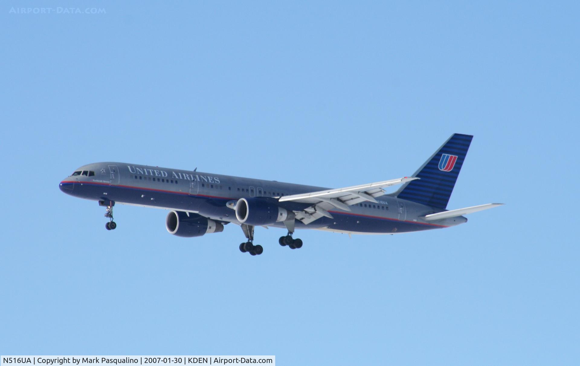 N516UA, 1990 Boeing 757-222 C/N 24860, Boeing 757-200