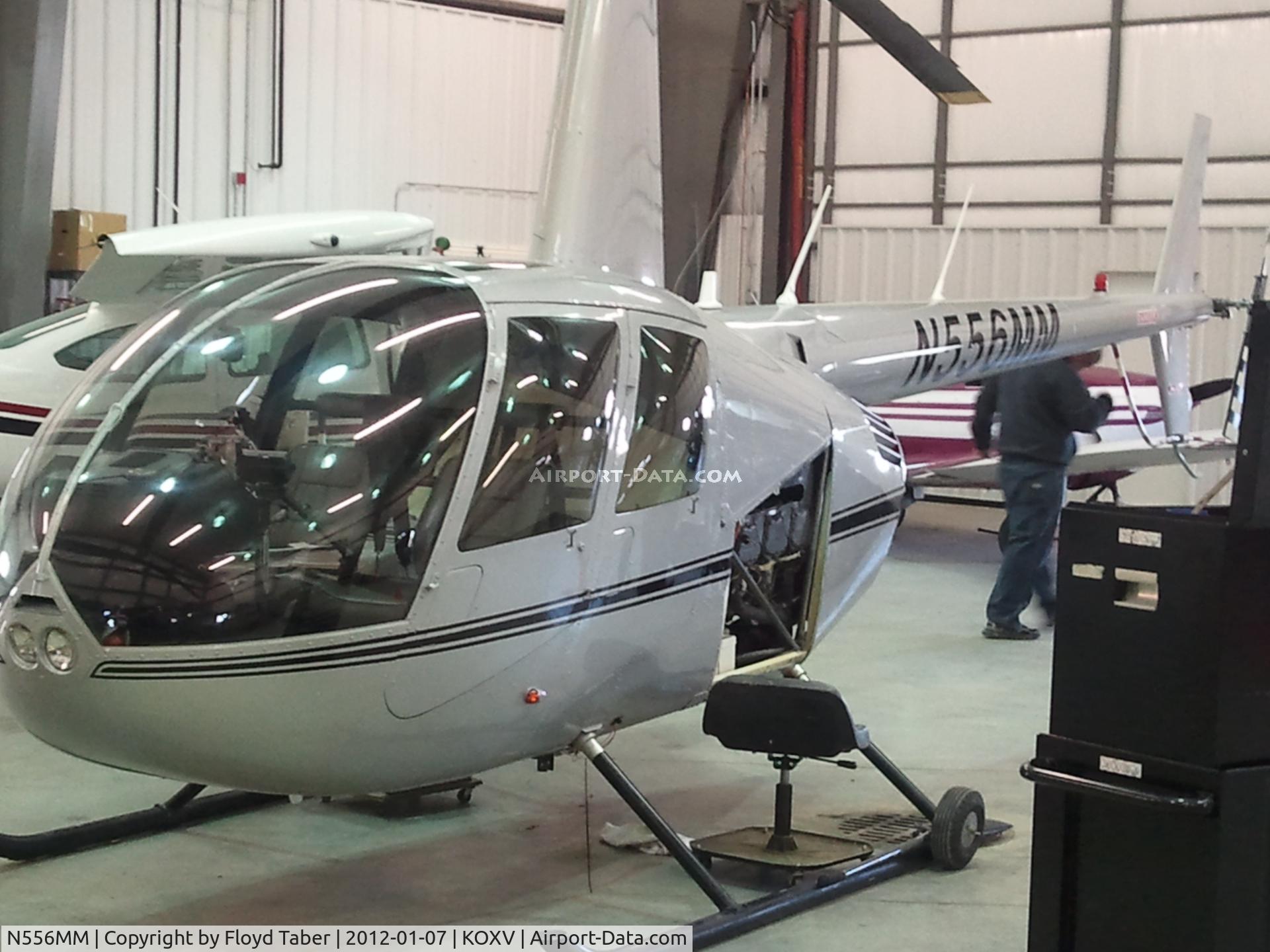 N556MM, 2003 Robinson R44 II C/N 10111, In for annual