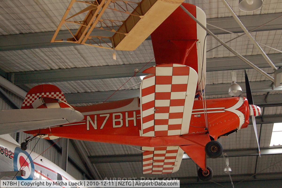 N7BH, 1964 Pitts S-1C Special C/N BH-1-PS1C, At Tauranga