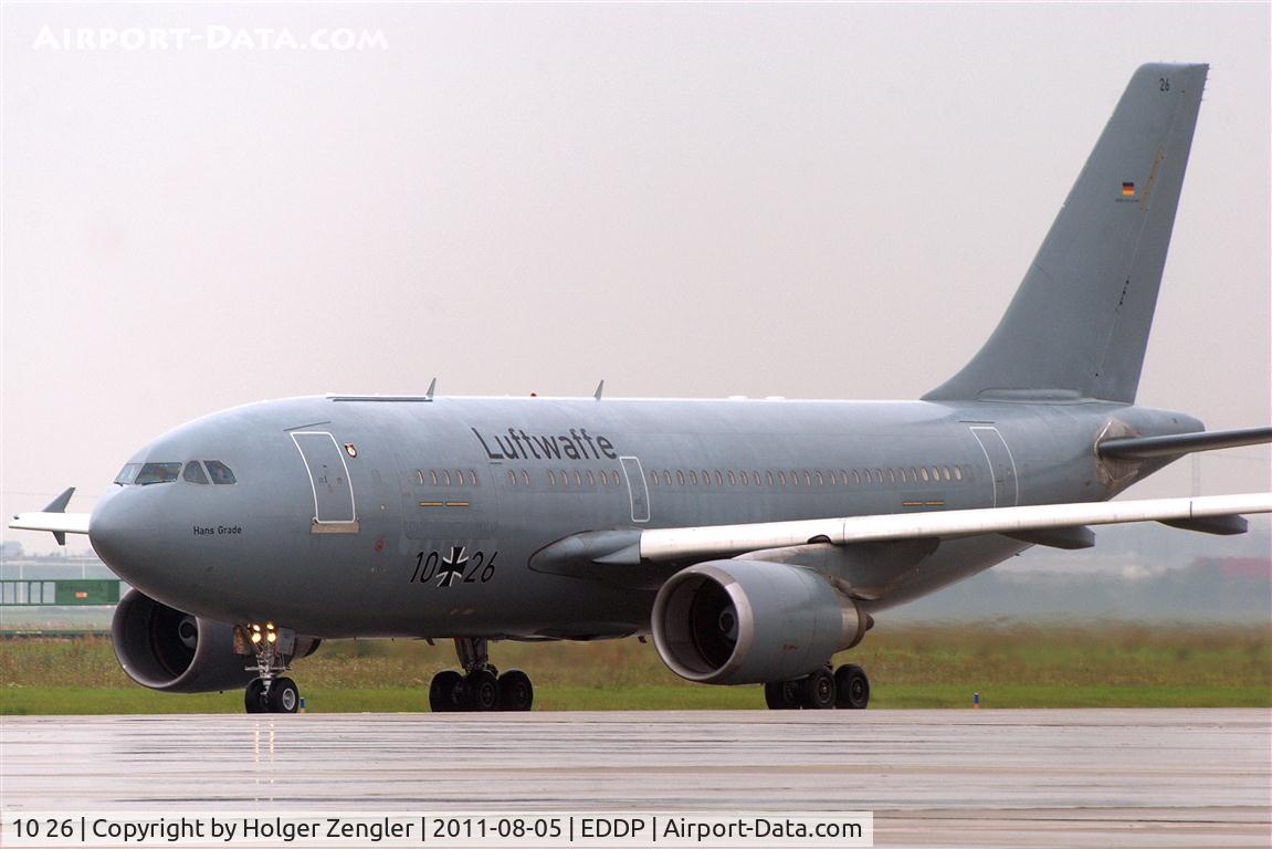 10 26, 1989 Airbus A310-304/MRTT C/N 522, Arrival of 