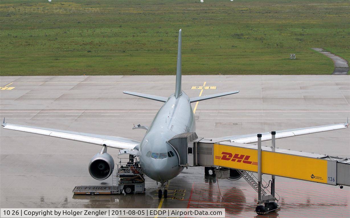10 26, 1989 Airbus A310-304/MRTT C/N 522, Preparations for a return to Pristina/Kosovo.