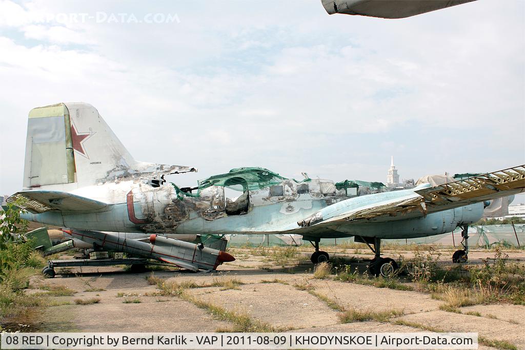 08 RED R, Ilyushin Il-14 C/N 148001908, 148001908