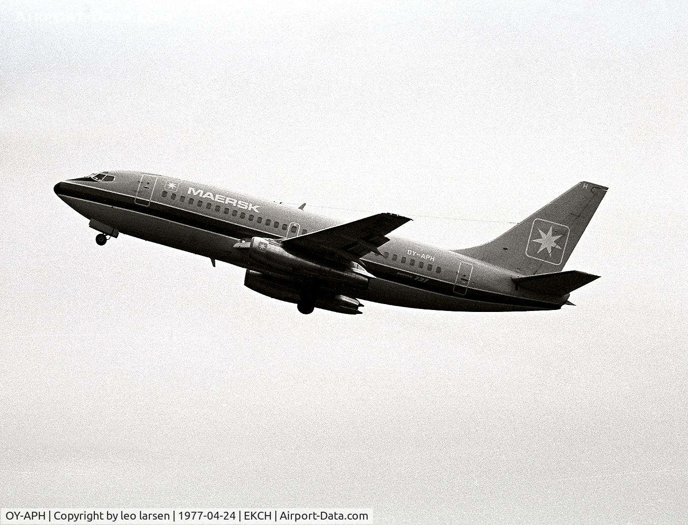 OY-APH, 1976 Boeing 737-2L9 C/N 21279, Copenhagen Kastrup 24.4.77
