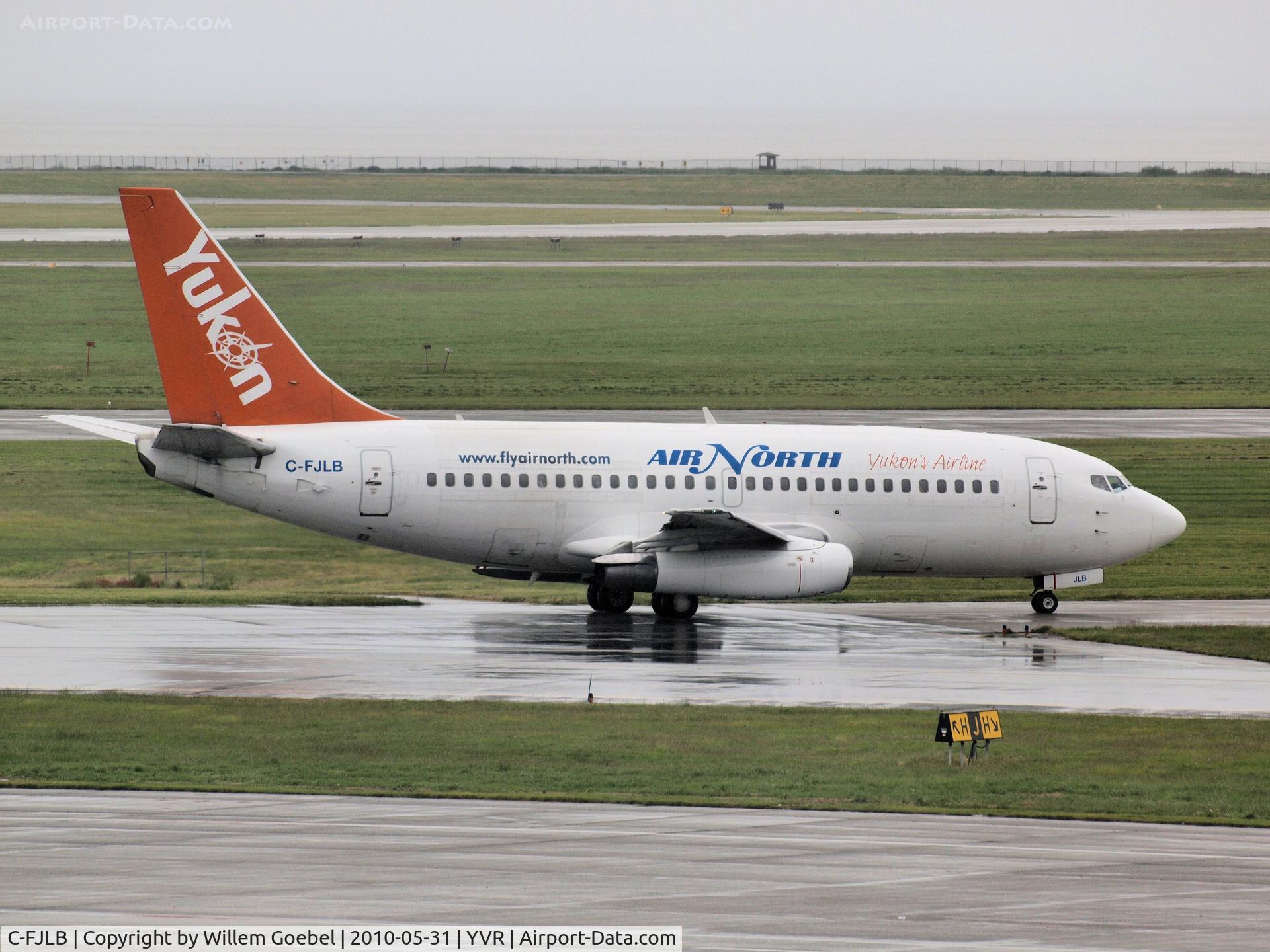 C-FJLB, 1980 Boeing 737-201 C/N 22273, Taxi to the runway of Vancouver Airport