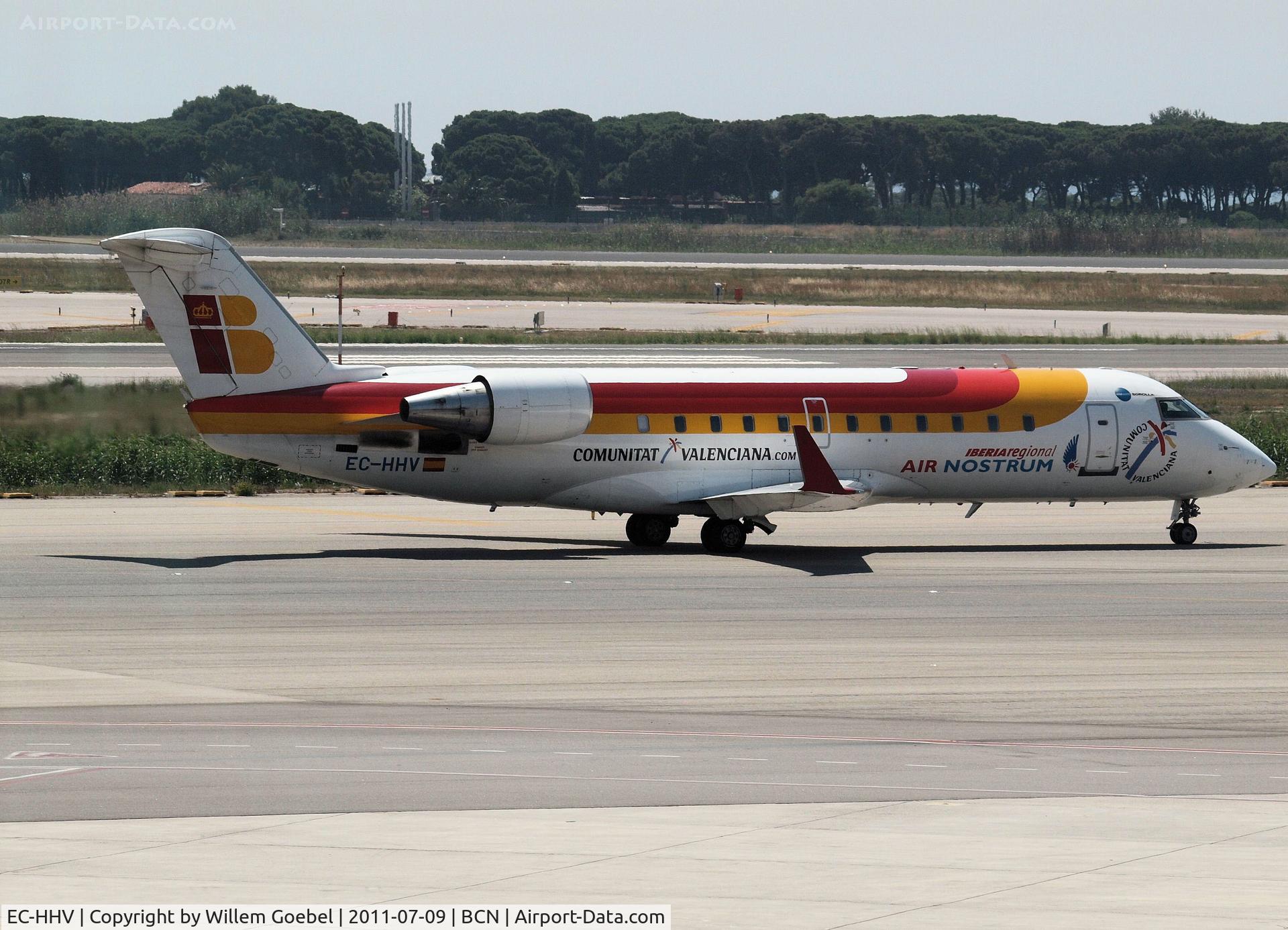 EC-HHV, 1999 Canadair CRJ-200ER (CL-600-2B19) C/N 7350, Taxi to the gate of Barcelona Airport