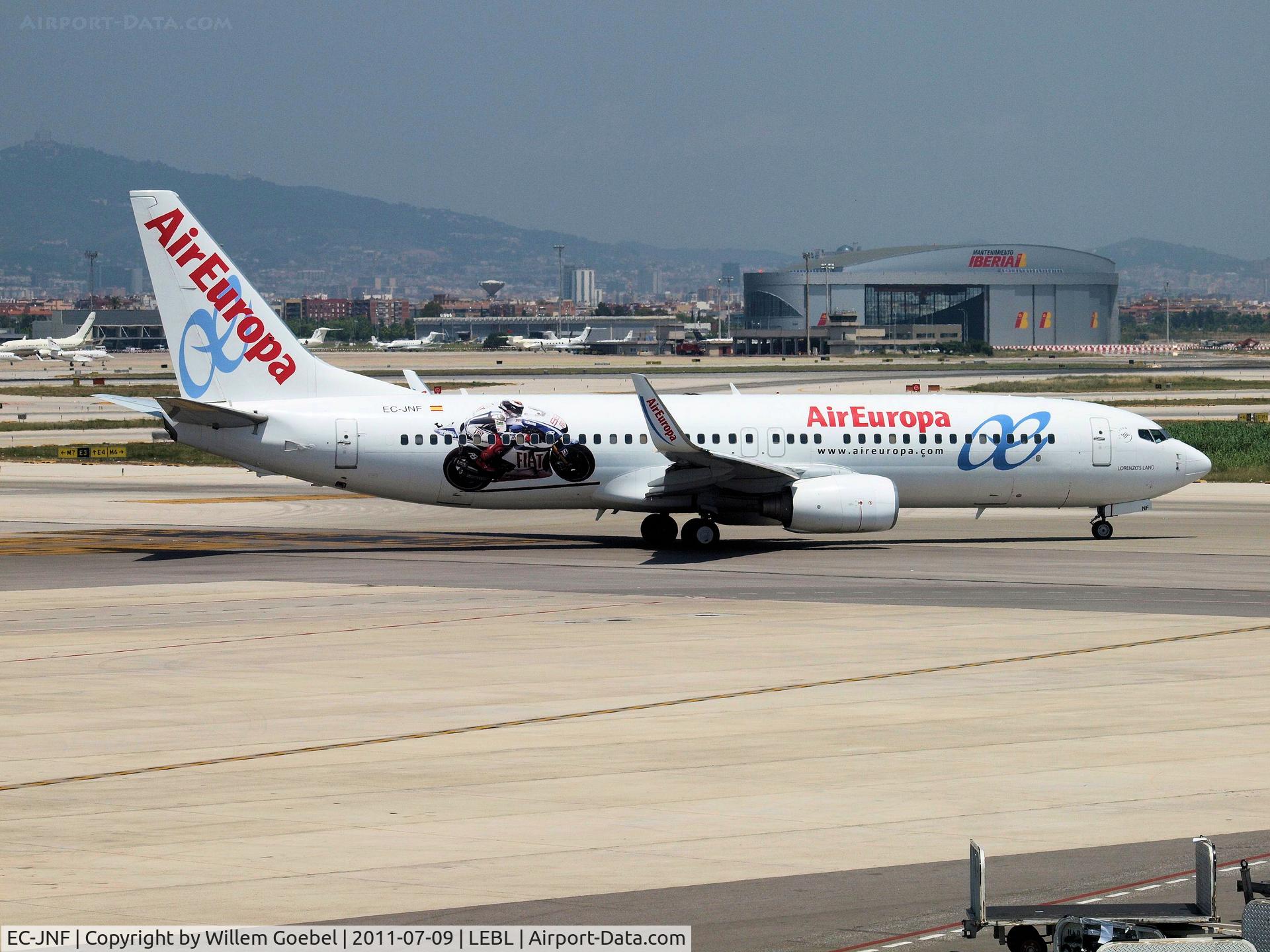 EC-JNF, 2006 Boeing 737-85P C/N 33977, Taxi to the runway of Barcelona Airport