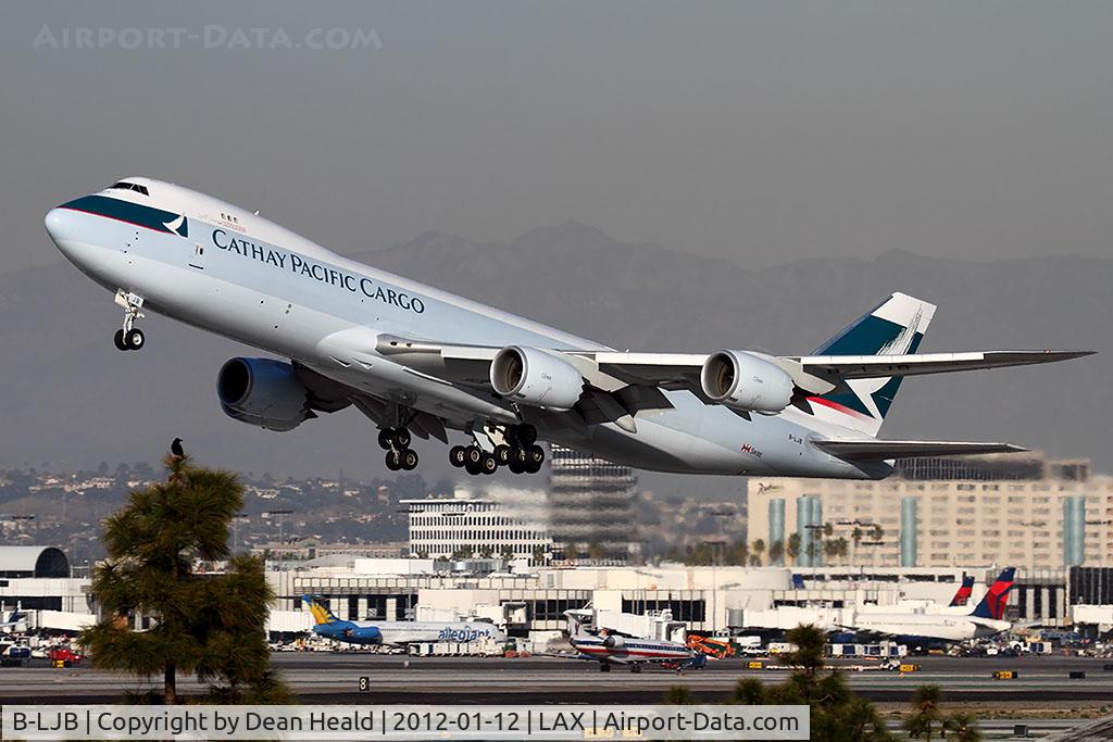 B-LJB, 2011 Boeing 747-867F/SCD C/N 39239, Cathay Pacific Cargo B-LJB (FLT CPA71) departing RWY 25L en route to Anchorage Int'l (PANC).