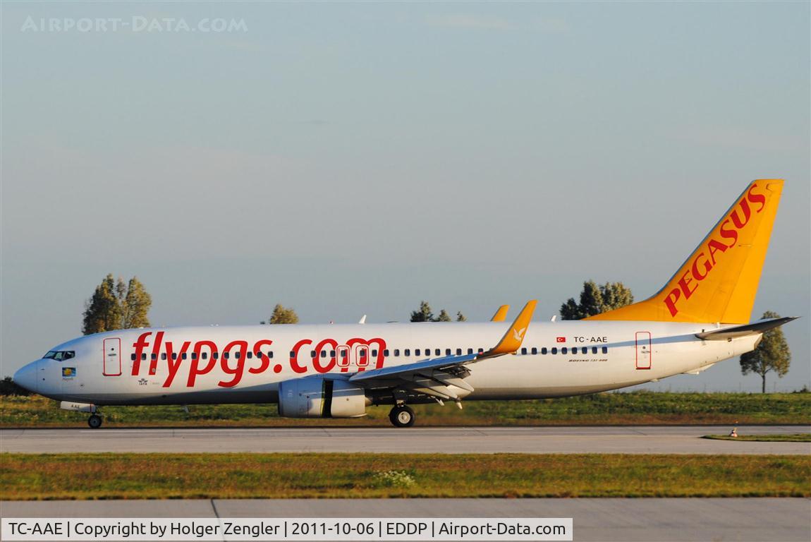 TC-AAE, 2007 Boeing 737-82R C/N 35700/2435, Morning shuttle from Antalya/Turkey.....