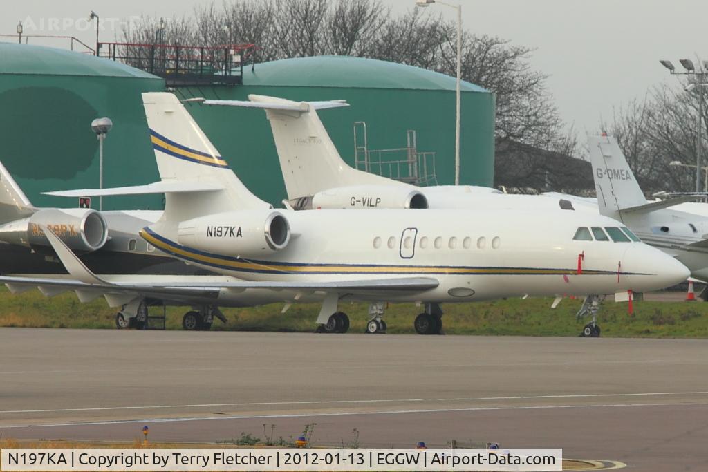 N197KA, Dassault Falcon 2000EX C/N 182, Dassault Aviation FALCON 2000EX, c/n: 182 at Luton