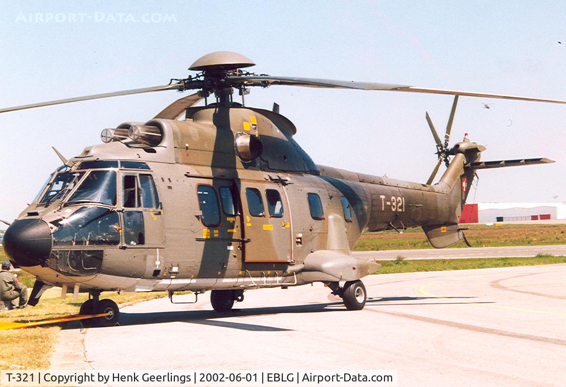 T-321, Aerospatiale AS-332M1 Super Puma C/N 2353, Swiss AF at Bierset AFB Heli Meet 2002